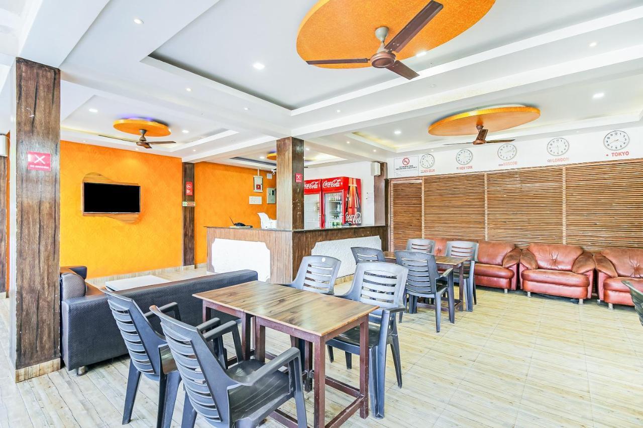 Capital O 64180 Adam'S Beach Resort Baga Bagian luar foto