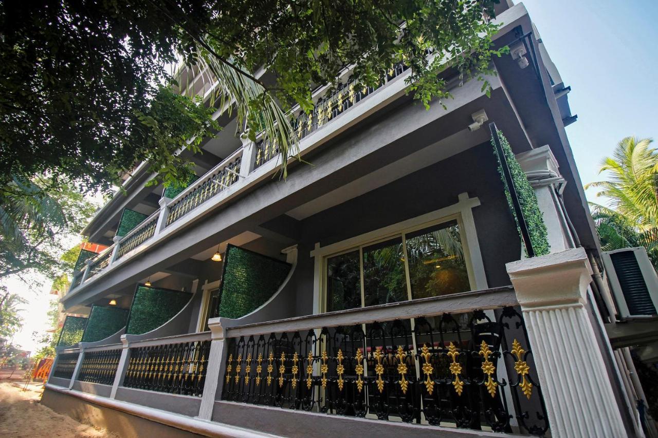 Capital O 64180 Adam'S Beach Resort Baga Bagian luar foto